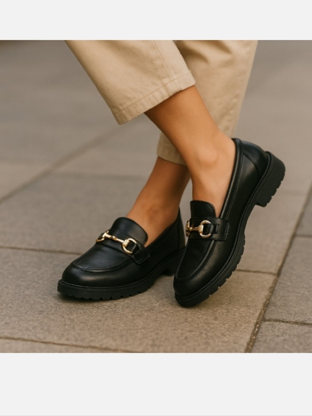 Sincerely Jules Romeo  Black Horse Bit-Accent Women's Loafers SZ.10M